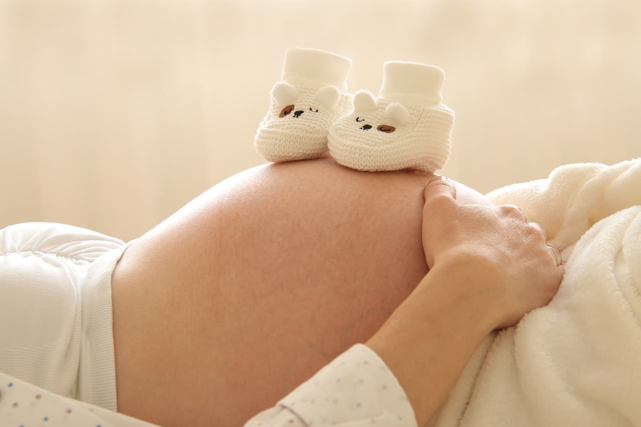 Liquide amniotique vert : causes et conséquences pour la grossesse