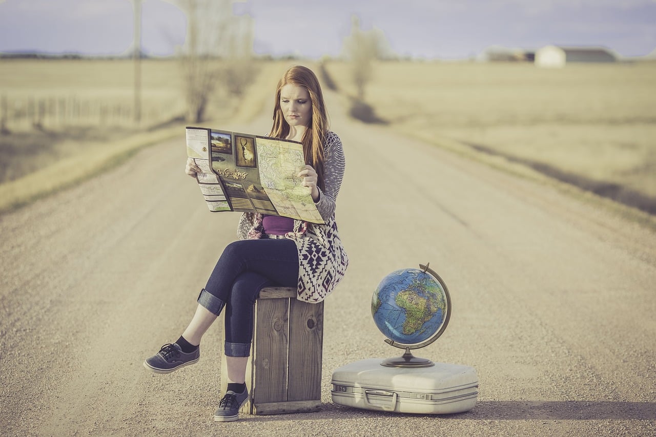 Partir seule en vacances : conseils et destinations pour les voyageuses solo